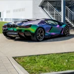 Rear side view Lamborghini with MOZX Elite chameleon green blue purple TPU car wrap