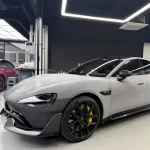 Self‑healing eclipse black gradient TPU car wrap front close‑up for Xiaomi SU7 Ultra